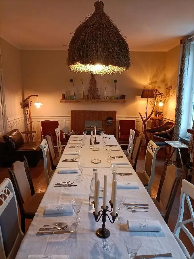 Château d'Arfeuilles Chambres et tables d'hôtes 0*, Arfeuilles