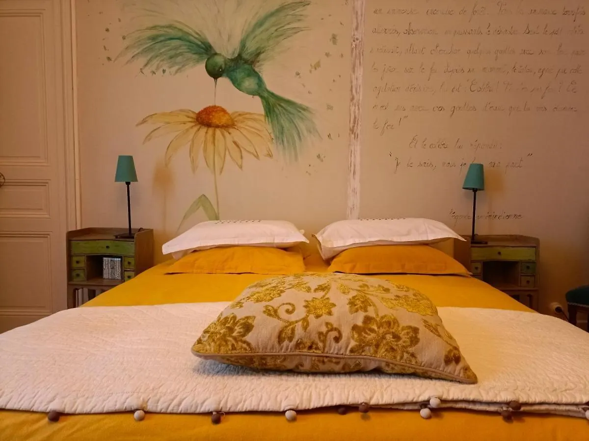 Frühstückspension Chateau D'Arfeuilles Chambres Et Tables D'Hotes