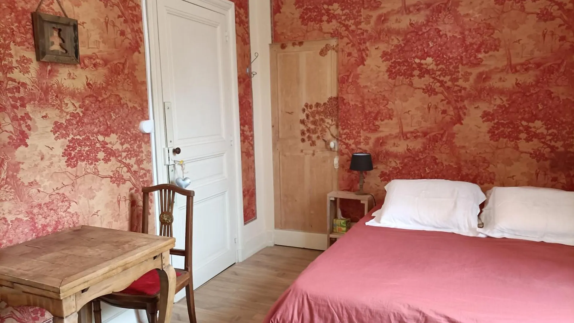 Chateau D'Arfeuilles Chambres Et Tables D'Hotes Frankreich